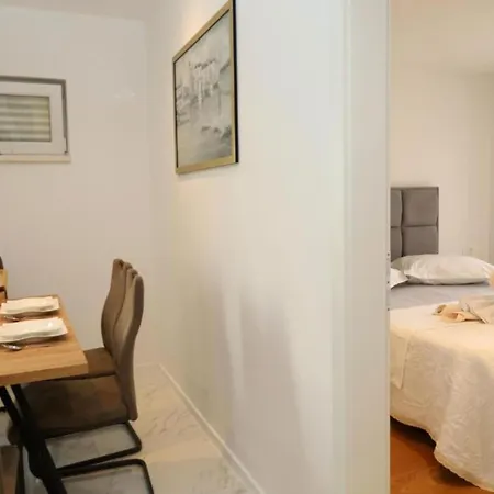 Appartement Dalmata D *